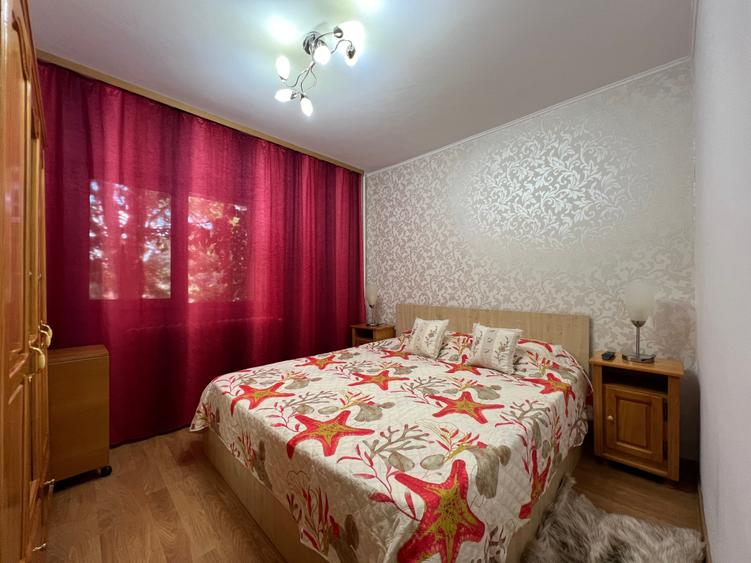 Apartament cu 2 camere semidecomandat în P-ța Victoriei