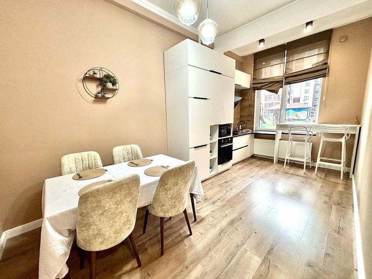 Apartament cu 2 camere decomandat în 1 Decembrie 1918