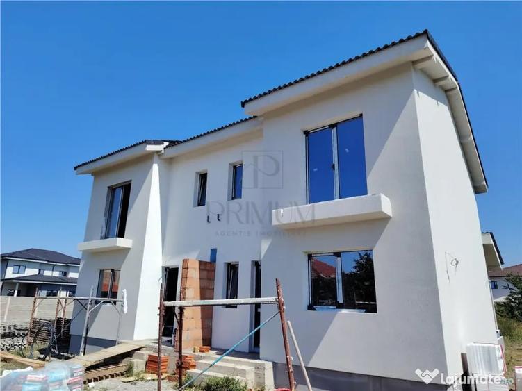 Casă cu 4 camere cu Teren 371 Mp în Moșnița Veche