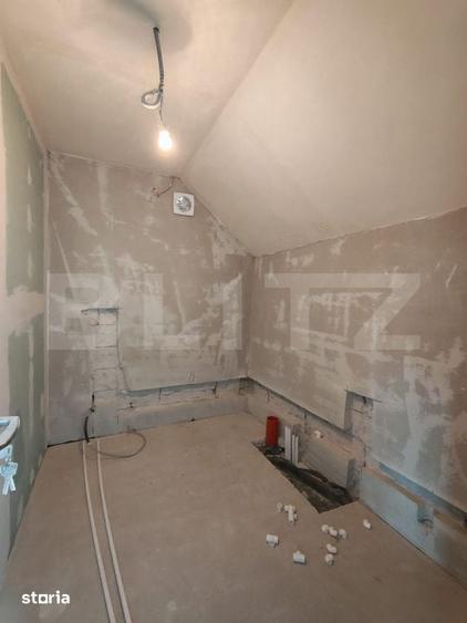 Casă cu 6 camere cu Teren 1400 Mp în Mihai Viteazu