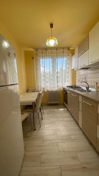 Apartament cu 2 camere semidecomandat în Gară