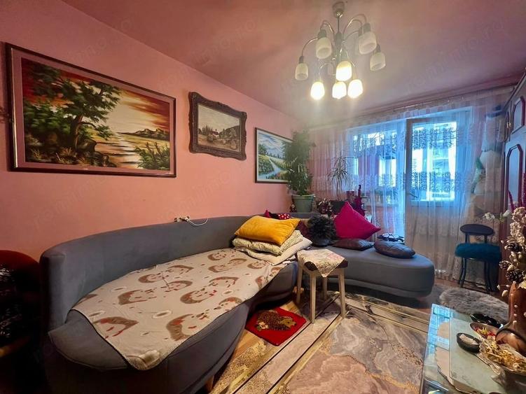 Apartament cu 2 camere decomandat în Bejan