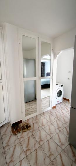 Apartament cu 2 camere decomandat în CET