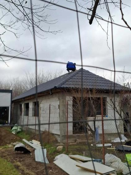 Casă cu 3 camere cu Teren 175 Mp în Școlilor