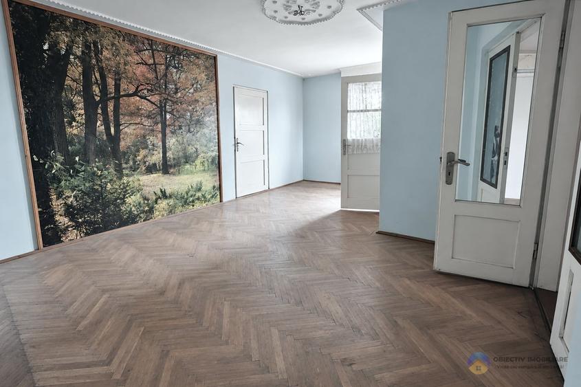 Casă cu 4 camere cu Canalizare în Săvinești