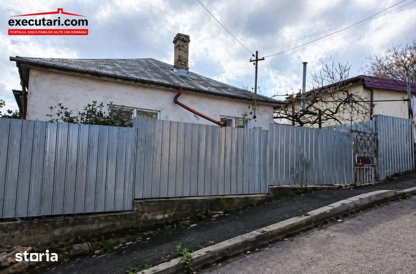 Casă cu 3 camere cu Teren 224 Mp în Central
