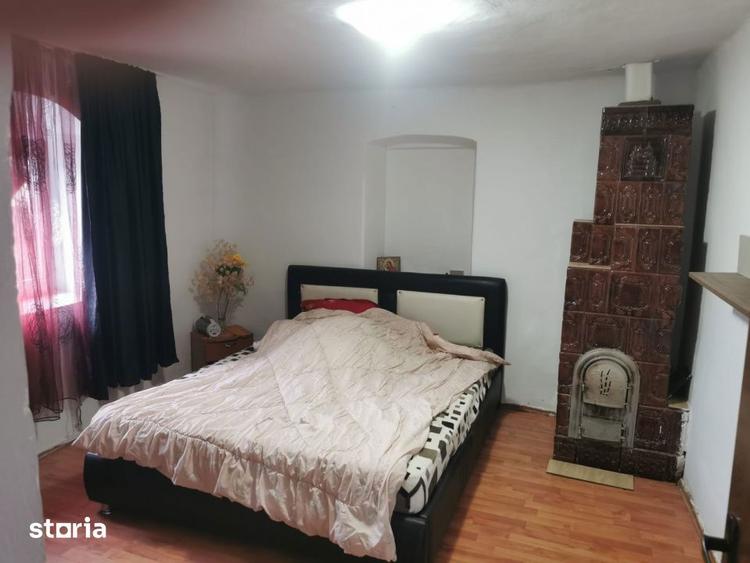Casă cu 3 camere cu Teren 1823 Mp în Pielești
