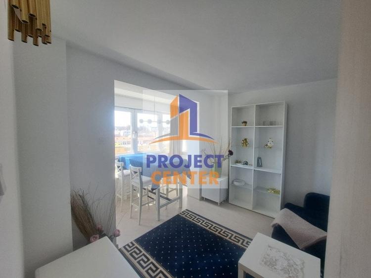 Apartament cu 4 camere decomandat, mobilat în Ultracentral