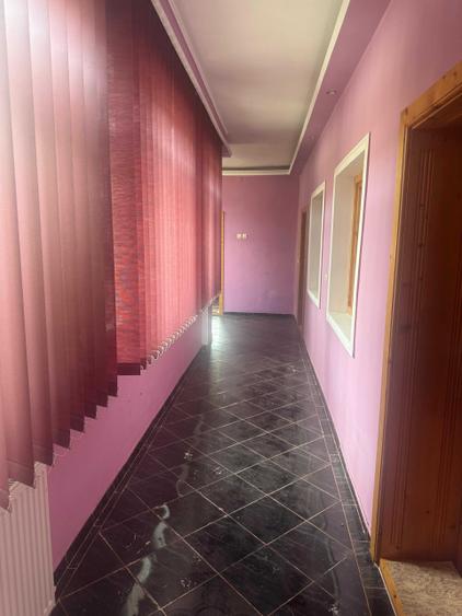Casă cu 4 camere în Tulca