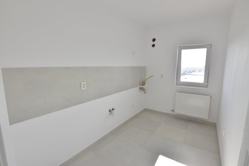Apartament cu 2 camere decomandat în Bragadiru