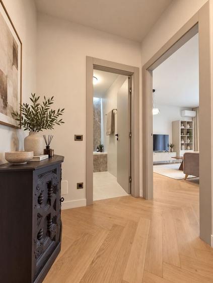Apartament cu 2 camere semidecomandat, mobilat în Iancu Nicolae