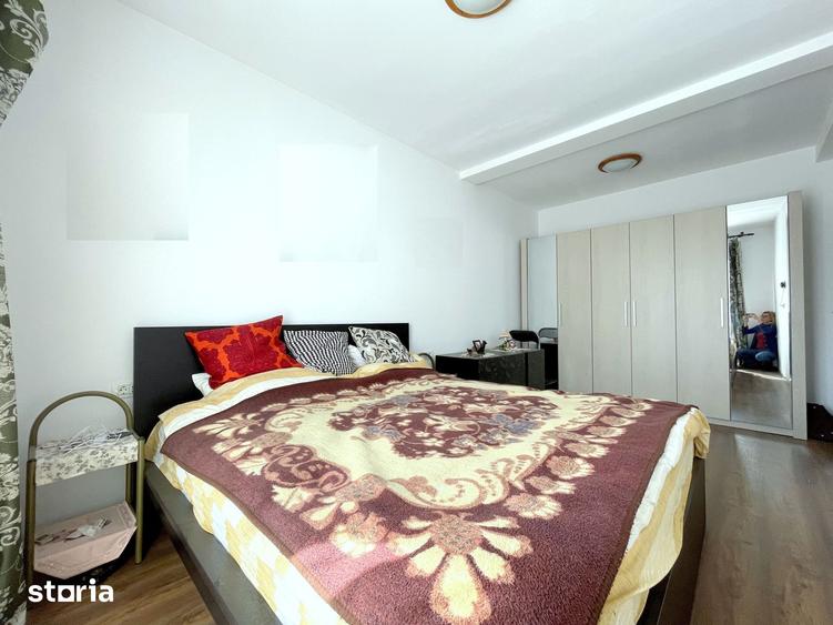 Casă cu 4 camere cu Teren 300 Mp în Tipografilor