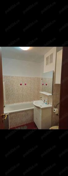 Apartament cu 2 camere decomandat în Lipovei