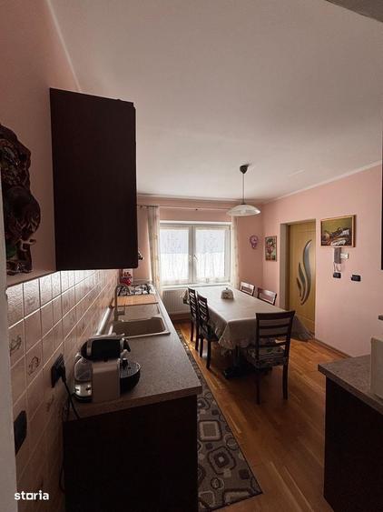 Casă cu 4 camere în Cătămărești