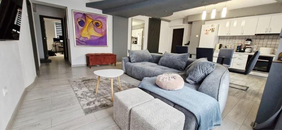 Apartament cu 4 camere în Central