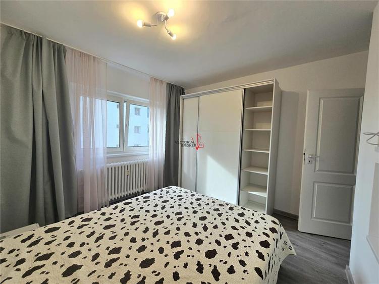 Apartament cu 2 camere decomandat în Parcul Carol