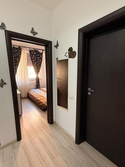 Apartament cu 2 camere decomandat în Exterior Vest