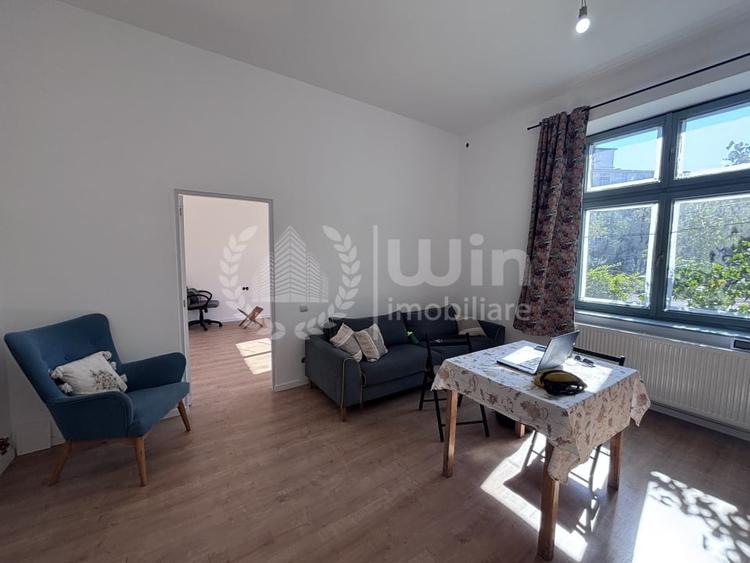 Apartament cu 3 camere semidecomandat în Semicentral