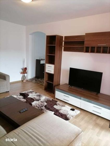 Apartament cu 2 camere decomandat în Centrul Istoric