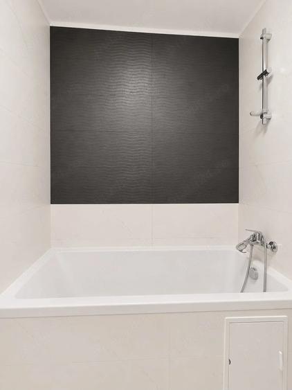 Apartament cu 4 camere decomandat în Pipera