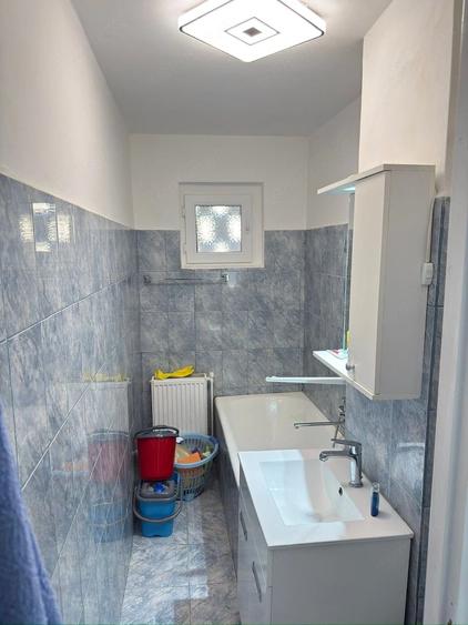 Apartament 2 camere Re?i?a , Aleea Nuferilor - 1