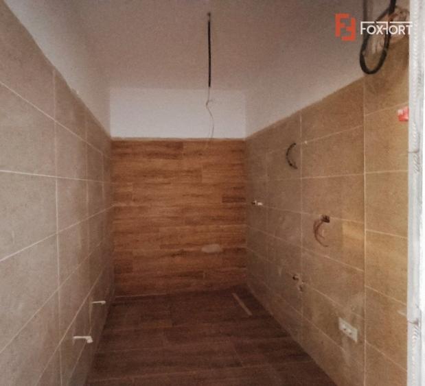 Apartament cu 3 camere în Moșnița Nouă