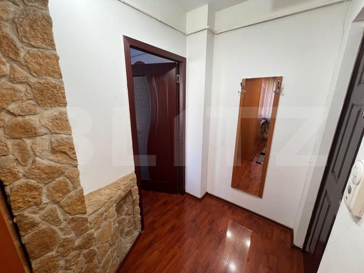 Apartament cu 2 camere semidecomandat, mobilat în Gheorgheni