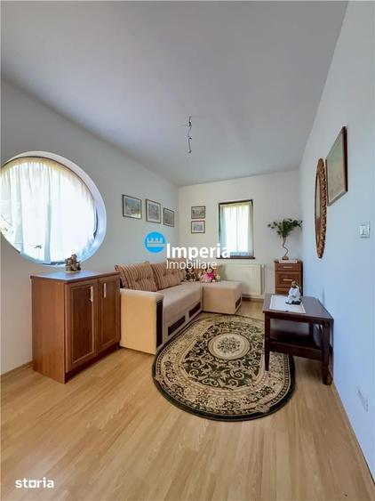 Casă cu 3 camere cu Teren 2553 Mp în Mărgineni