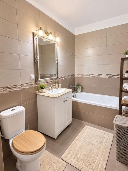 Apartament cu 2 camere semidecomandat în Central