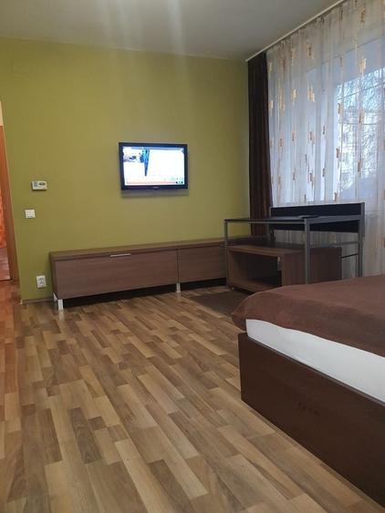 Apartament cu 2 camere semidecomandat în Ultracentral