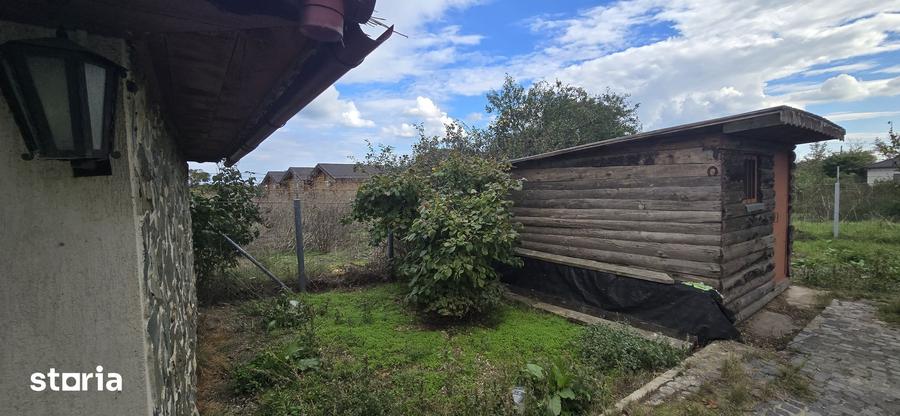 Casă cu 4 camere cu Teren 1917 Mp în Corbu