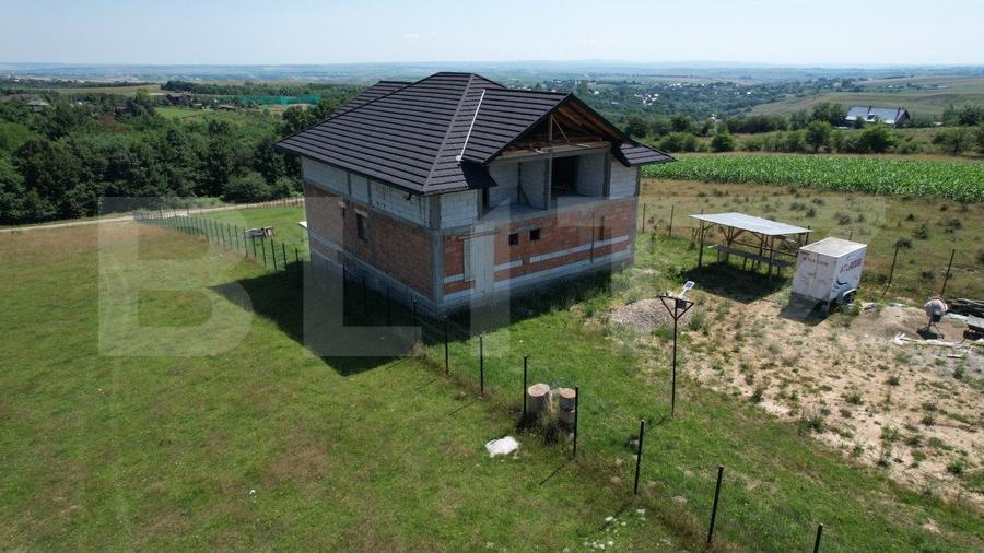 Hotel/Pensiune, de 370 mp, în Exterior Vest