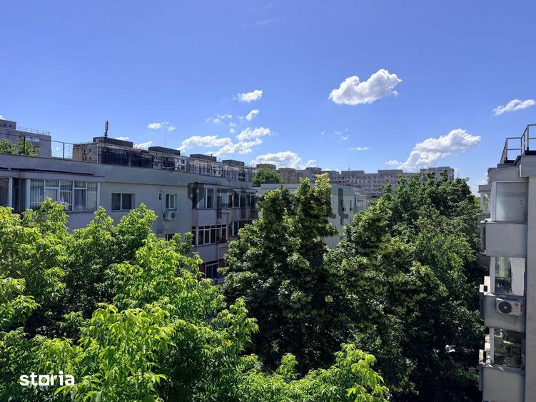 Apartament cu 2 camere decomandat în Tei