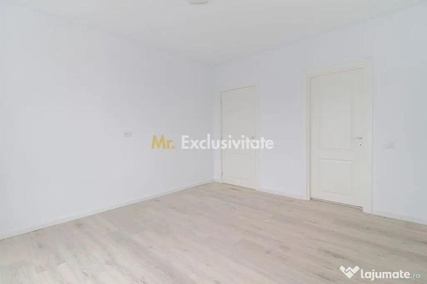 Apartament cu 5 camere semidecomandat în 1 Decembrie
