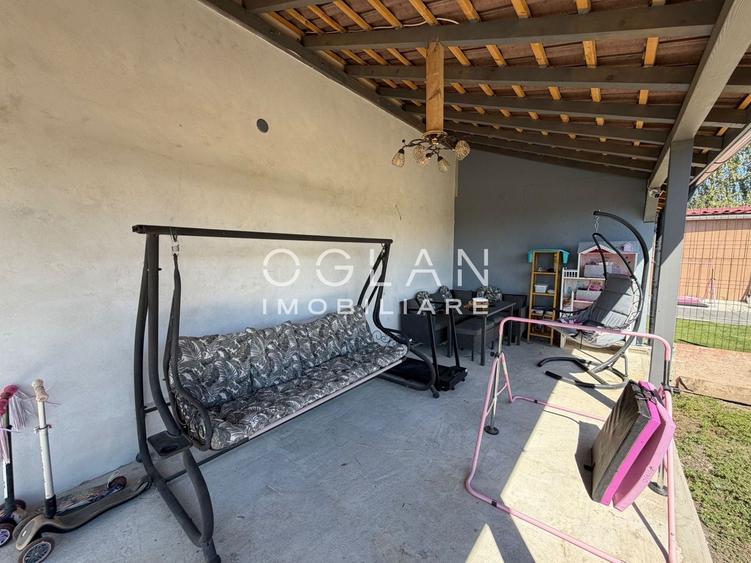 Casă cu 3 camere cu Canalizare în Veterani