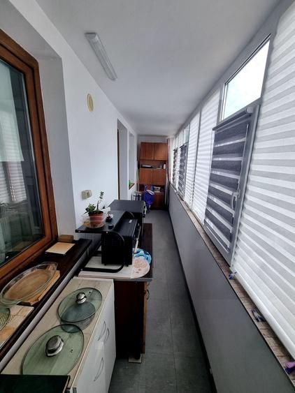 Ferdinand consulatul Turc- apartament 3 camere 80 mp renovat cu gaze - 12