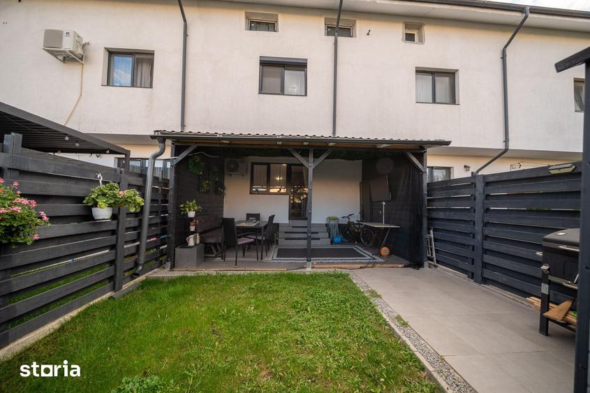 Casă cu 5 camere decomandat cu Teren 60 Mp în Central