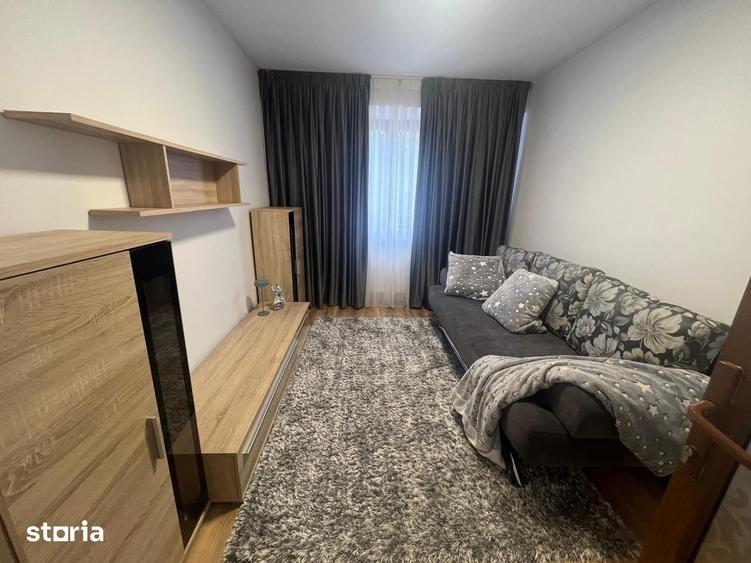 Apartament cu 3 camere în Siderurgiștilor