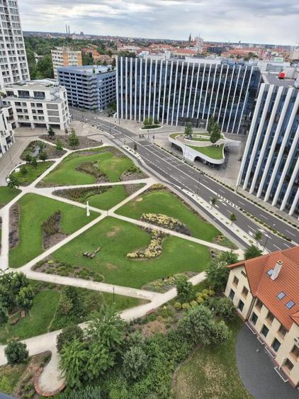 Apartament cu 2 camere semidecomandat în Take Ionescu