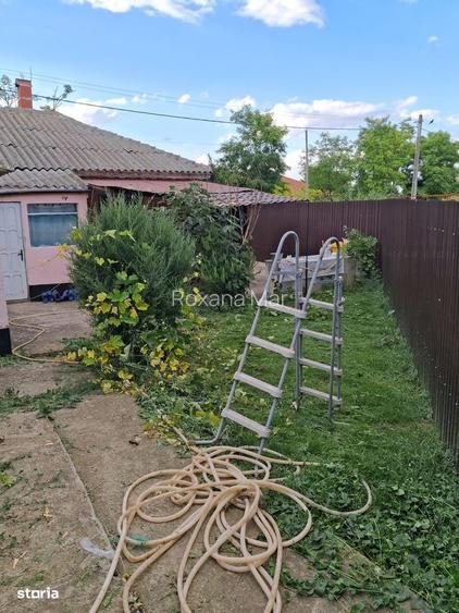 Casa cu 3 camere, teren 710 mp, utilitati