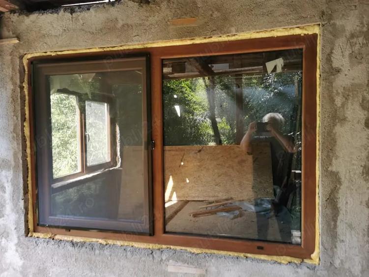 Casă cu 2 camere cu Teren 1960 Mp în Teișani