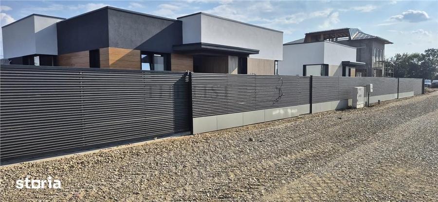 Casă cu 4 camere cu Teren 400 Mp în Balotești