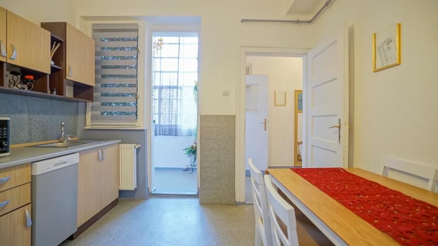 Centrul Istoric, apartament 3 camere in casa. - 5
