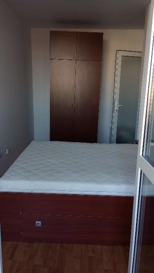Apartament cu 2 camere semidecomandat, mobilat în Central
