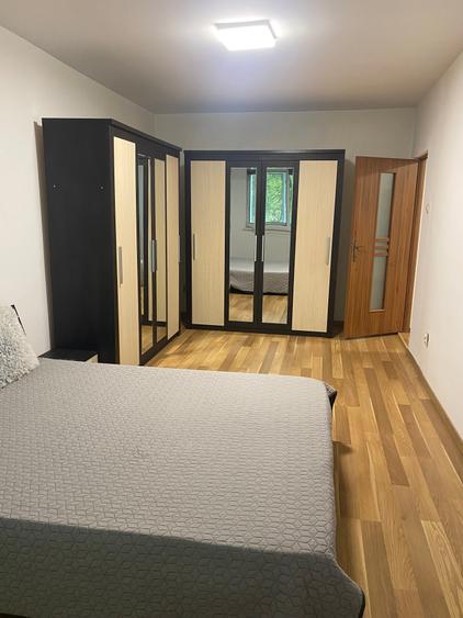 Apartament 2 camere cu loc de parcare, renovat modern,  Aleea Muscel - 18