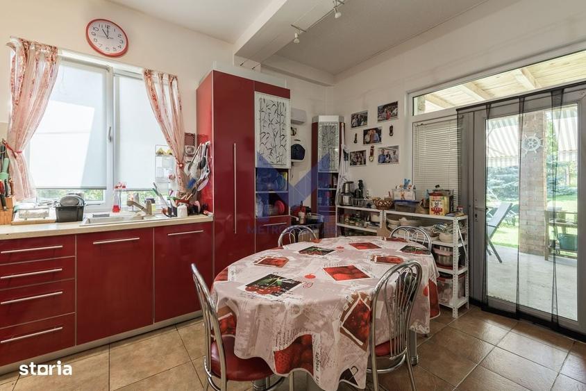 Casă cu 4 camere în Feleacu