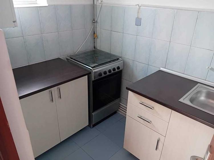 Garsonieră decomandată în Exterior Vest