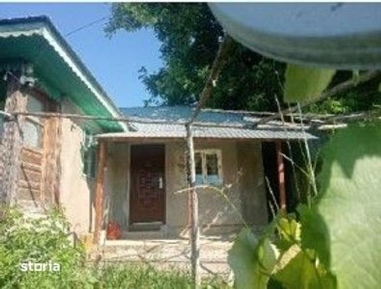 Casă cu 3 camere cu Teren 1096 Mp în Dobreni