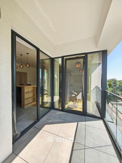 Apartament cu 3 camere decomandat, mobilat în Băneasa