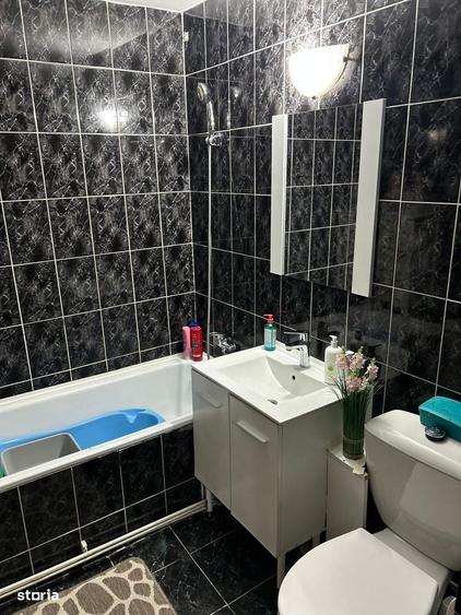 Apartament cu 3 camere, mobilat în Nicolina